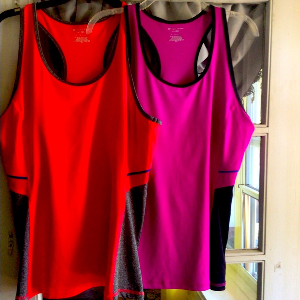 Tek Gear Razorback athletic tops